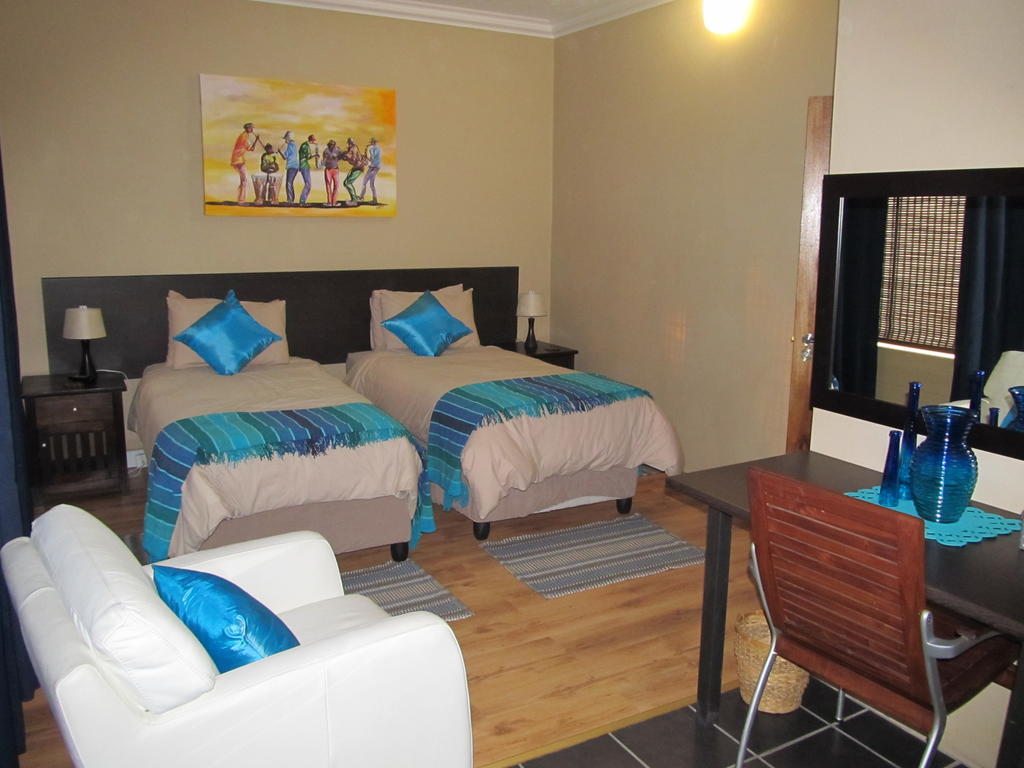 24 Onvrey Guest House Boksburg Room photo